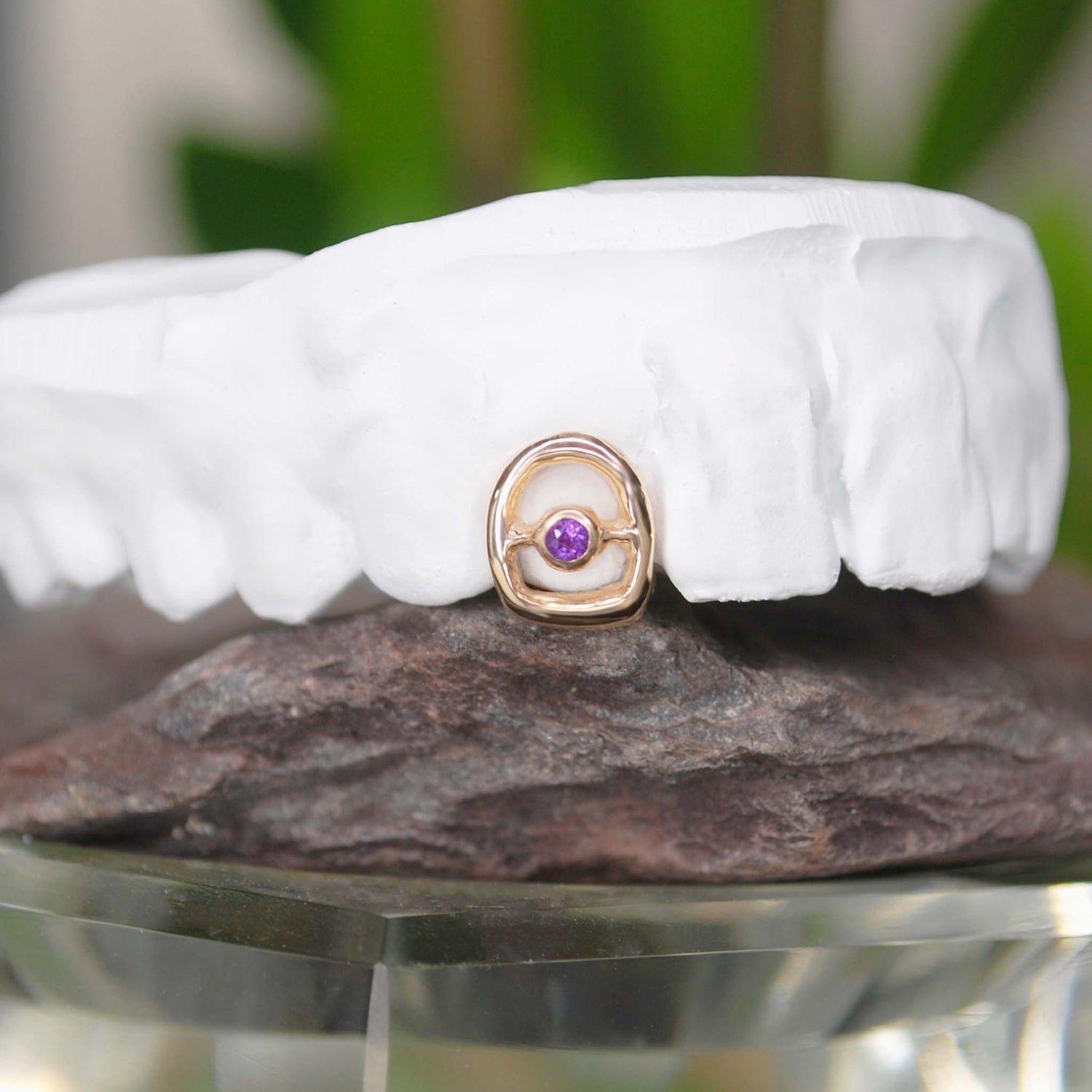 Single Gemstone Gap Filler